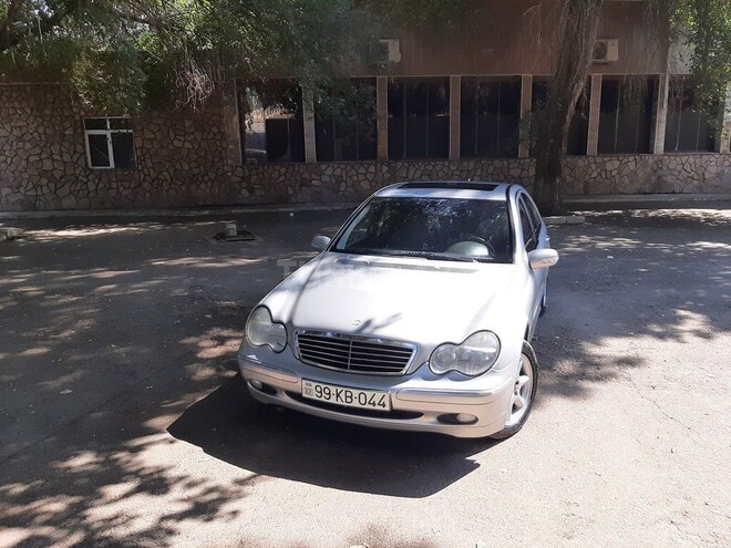 Mercedes C 240 2001, 283,000 km - 2.6 l - Cəlilabad