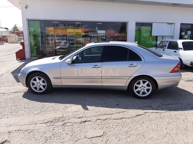 Mercedes C 240 2001, 283,000 km - 2.6 l - Cəlilabad
