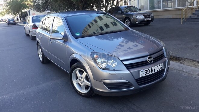 Opel Astra 2005, 135,000 km - 1.4 l - Bakı
