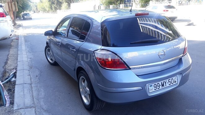 Opel Astra 2005, 135,000 km - 1.4 l - Bakı