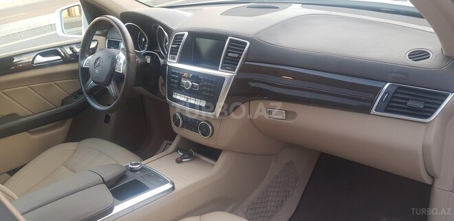 Mercedes GL 350 2015, 146,000 km - 3.0 л - Bakı