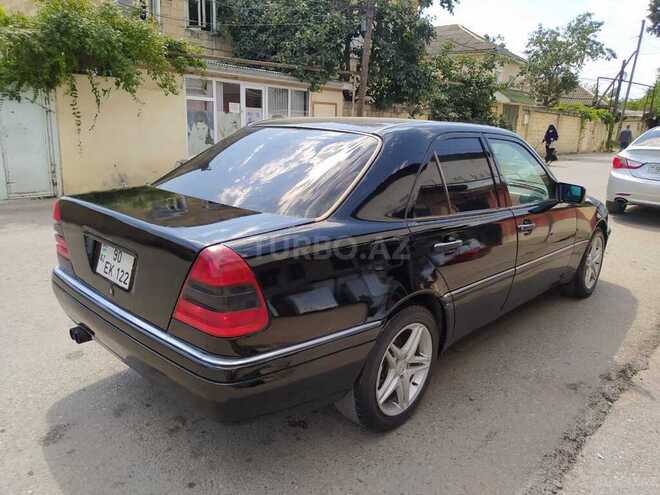 Mercedes C 280 1995, 2,423,625 km - 2.8 l - Xaçmaz
