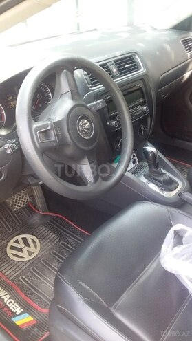 Volkswagen Jetta 2014, 953,562 km - 1.8 л - Gəncə