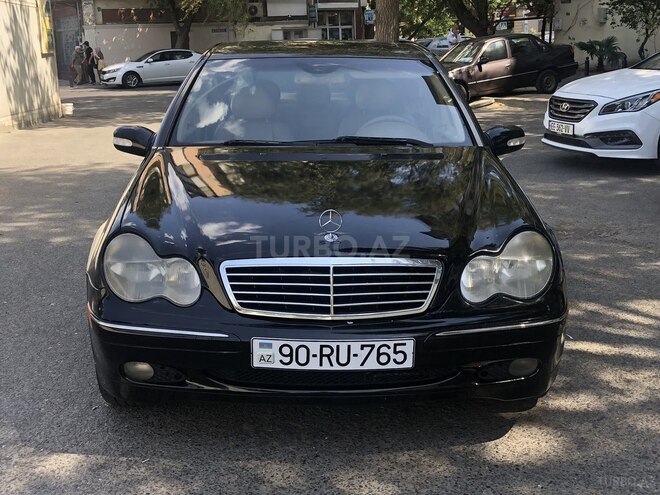 Mercedes C 240 2003, 262,000 km - 2.6 l - Bakı