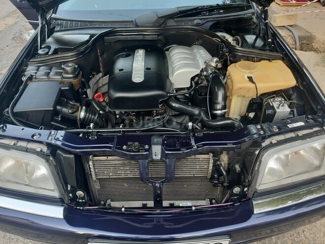 Mercedes C 220 1999, 315,600 km - 2.2 l - Bakı