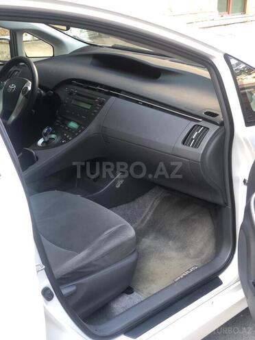 Toyota Prius 2010, 240,000 km - 1.8 л - Bakı