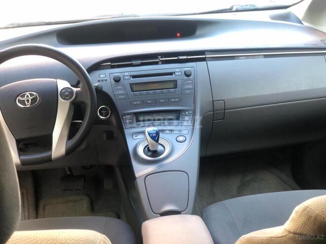 Toyota Prius 2010, 240,000 km - 1.8 л - Bakı