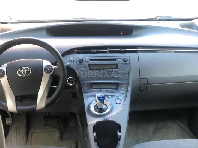 Toyota Prius 2010, 240,000 km - 1.8 л - Bakı