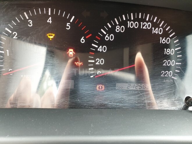 Toyota Corolla 2005, 212,321 km - 1.4 l - Bakı