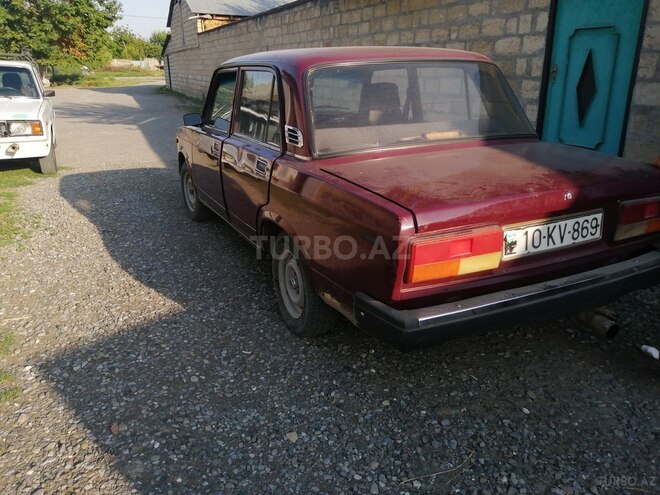 LADA (VAZ) 2107 2003, 65,000 km - 1.6 l - Ucar