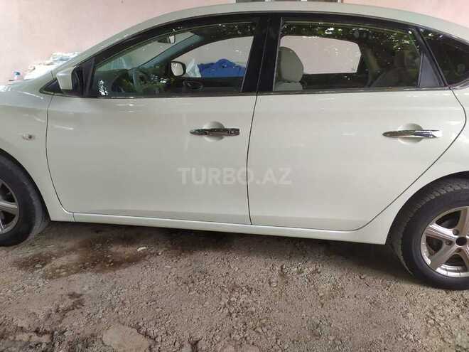 Nissan Sentra 2014, 184,000 km - 1.6 l - Şamaxı
