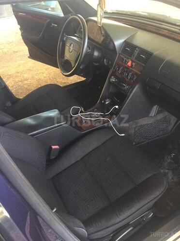 Mercedes C 200 1999, 278,000 km - 2.0 l - Bakı