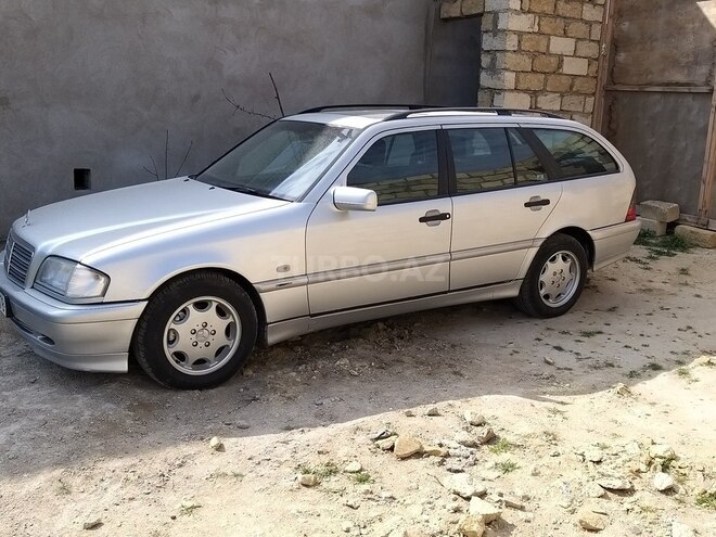 Mercedes C 180 1998, 325,000 km - 1.8 l - Bakı