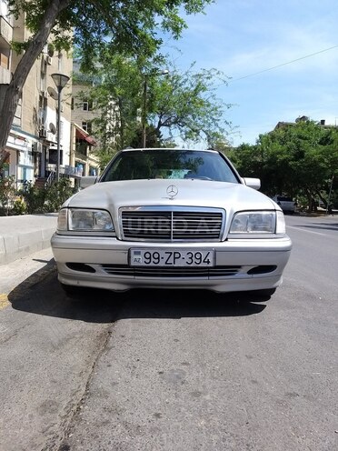 Mercedes C 180 1998, 325,000 km - 1.8 l - Bakı