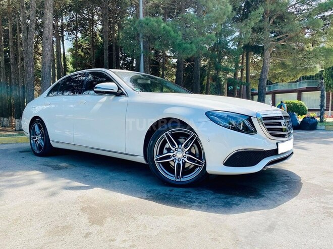 Mercedes E 220 2016, 202,000 km - 2.2 l - Bakı