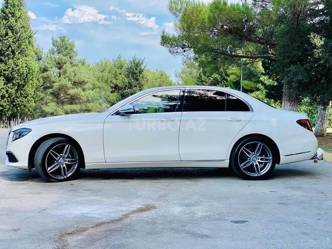 Mercedes E 220 2016, 202,000 km - 2.2 l - Bakı