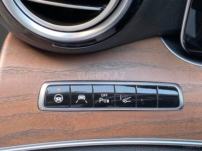 Mercedes E 220 2016, 202,000 km - 2.2 l - Bakı