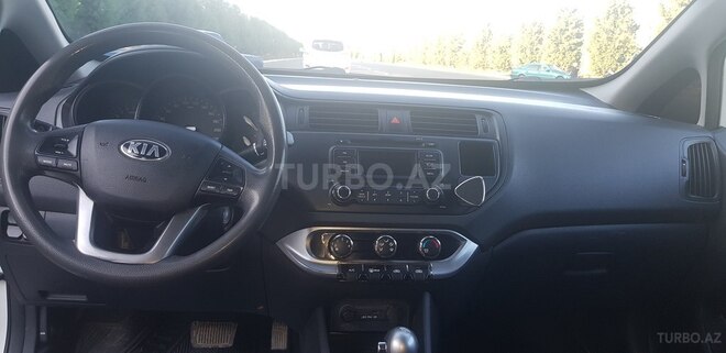 Kia Rio 2014, 193,000 km - 1.4 l - Gəncə