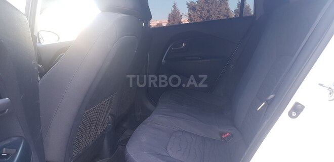 Kia Rio 2014, 193,000 km - 1.4 l - Gəncə