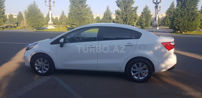 Kia Rio 2014, 193,000 km - 1.4 l - Gəncə