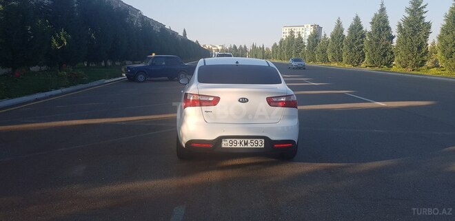 Kia Rio 2014, 193,000 km - 1.4 l - Gəncə