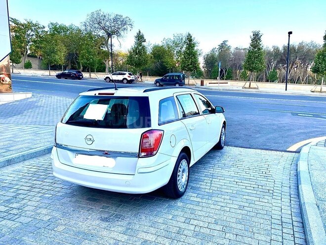 Opel Astra 2009, 230,400 km - 1.3 л - Bakı