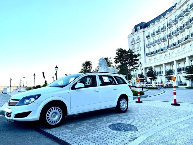 Opel Astra 2009, 230,400 km - 1.3 л - Bakı