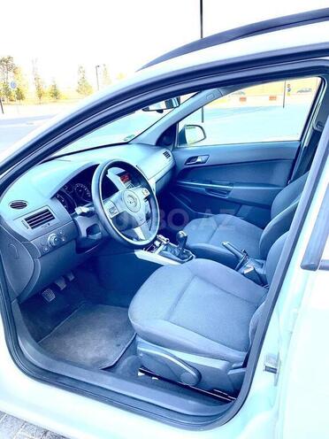 Opel Astra 2009, 230,400 km - 1.3 л - Bakı