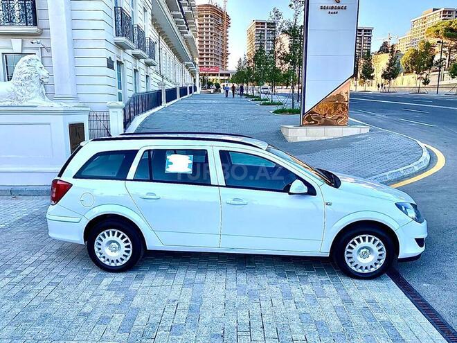 Opel Astra 2009, 230,400 km - 1.3 л - Bakı