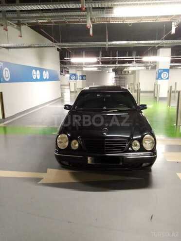 Mercedes E 240 2000, 270,000 km - 2.4 l - Bakı