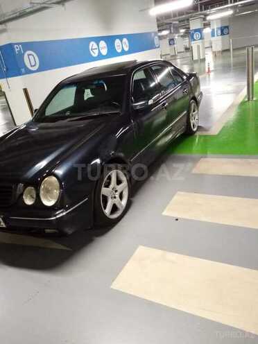 Mercedes E 240 2000, 270,000 km - 2.4 l - Bakı