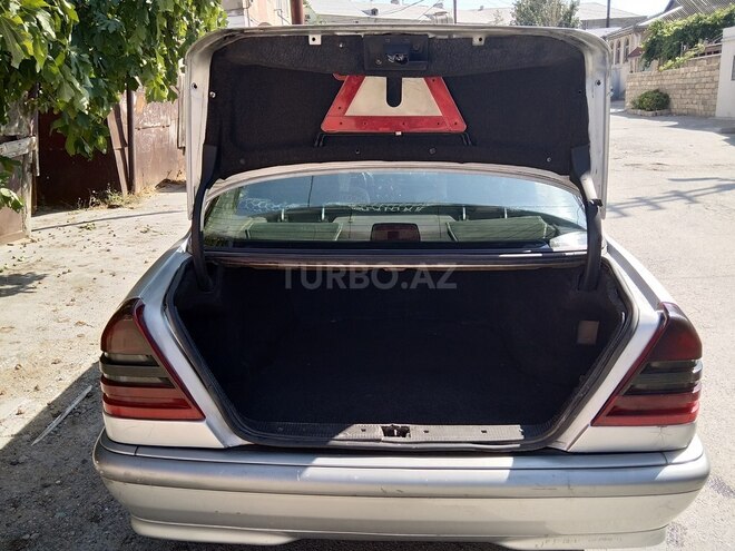 Mercedes C 220 1998, 300,000 km - 2.2 л - Bakı