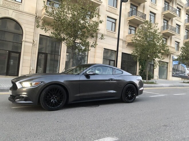 Ford Mustang 2015, 62,330 km - 2.3 l - Bakı