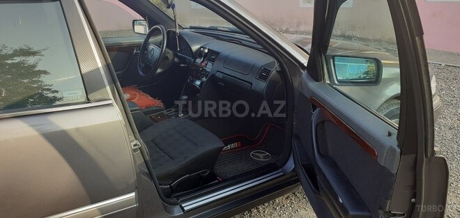Mercedes C 180 1996, 374,450 km - 1.8 l - Qazax