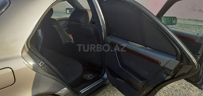 Mercedes C 180 1996, 374,450 km - 1.8 l - Qazax