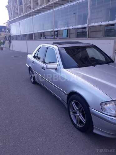 Mercedes C 240 1998, 290,000 km - 2.4 л - Bakı