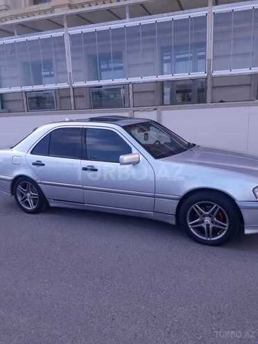 Mercedes C 240 1998, 290,000 km - 2.4 л - Bakı