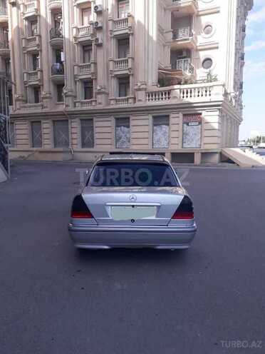 Mercedes C 240 1998, 290,000 km - 2.4 л - Bakı