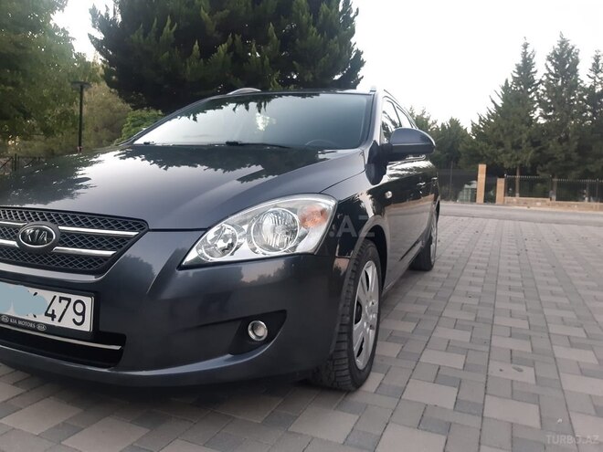 Kia Ceed 2008, 130,000 km - 1.6 л - Şəki