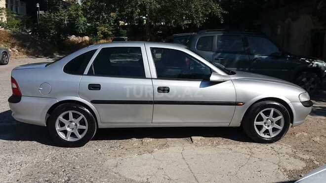 Opel Vectra 1998, 254,000 km - 1.8 л - Bakı