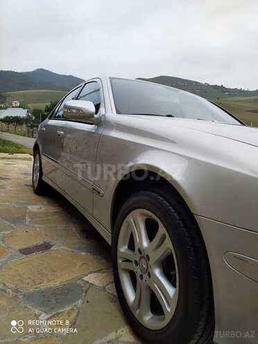 Mercedes E 220 2005, 309,000 km - 2.2 l - Gəncə