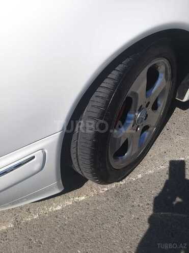 Mercedes E 240 2001, 207,000 km - 2.6 l - Sumqayıt