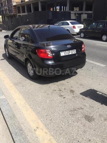 Kia Rio 2010, 173,000 km - 1.4 л - Bakı