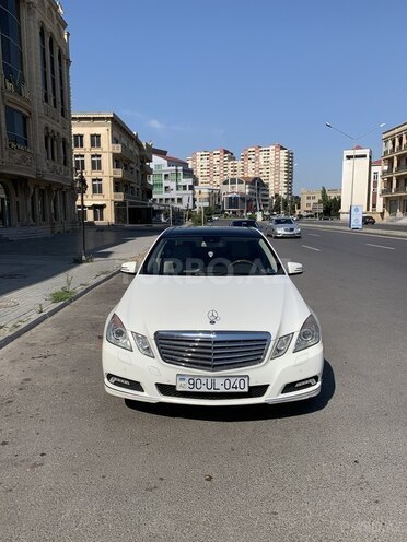Mercedes E 350 2010, 189,500 km - 3.5 l - Bakı