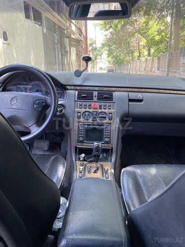 Mercedes E 320 2000, 395,000 km - 3.2 l - Bakı