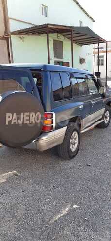 Mitsubishi Pajero 2000, 346,000 km - 2.8 л - Bakı