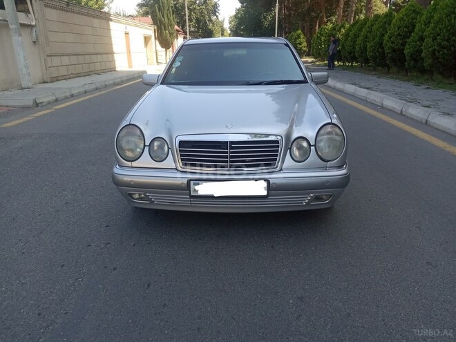 Mercedes E 240 1998, 274,000 km - 2.4 l - Mingəçevir