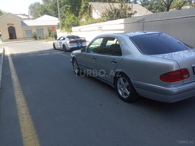 Mercedes E 240 1998, 274,000 km - 2.4 l - Mingəçevir
