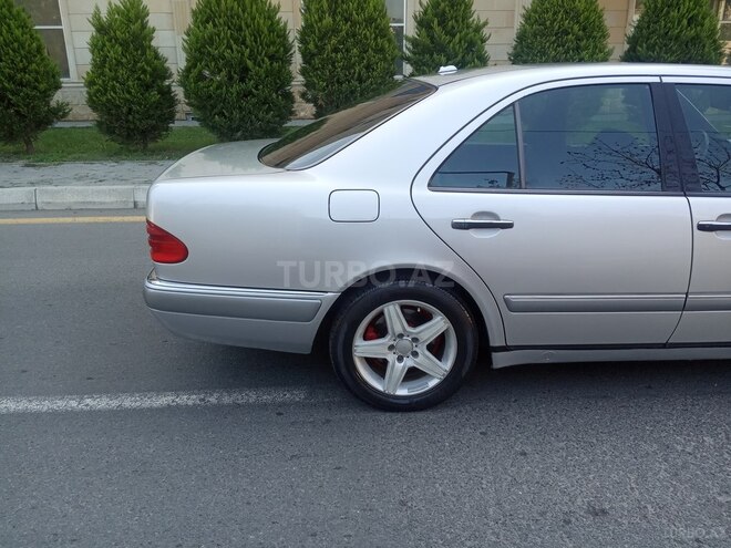 Mercedes E 240 1998, 274,000 km - 2.4 l - Mingəçevir