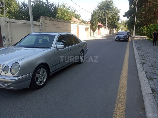 Mercedes E 240 1998, 274,000 km - 2.4 l - Mingəçevir